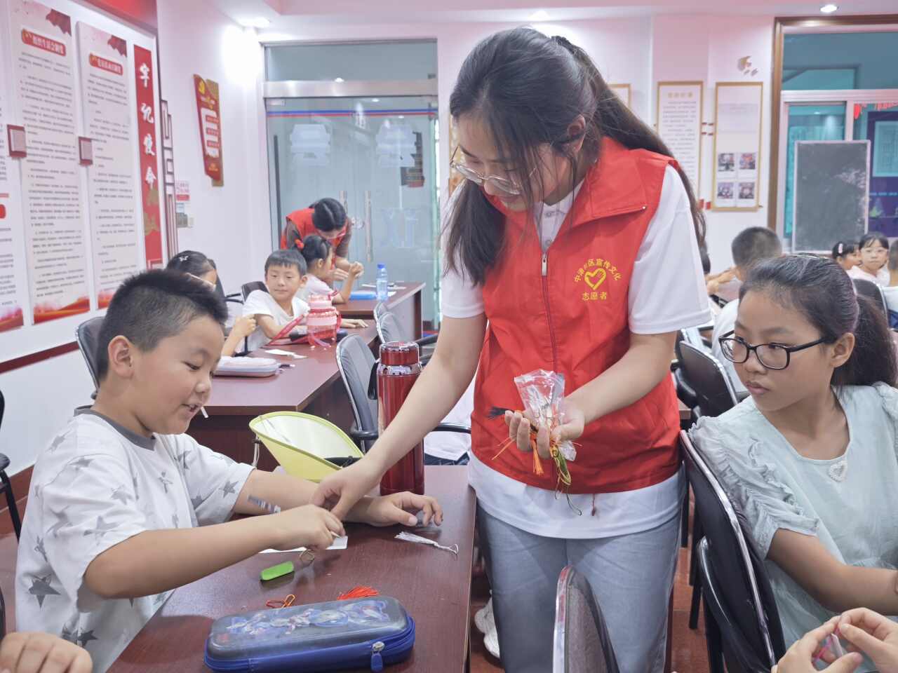 W(xu)Ժ̹W(xu)ԺǻnÌ`Fи^(q)r`վ_չS֪١}v