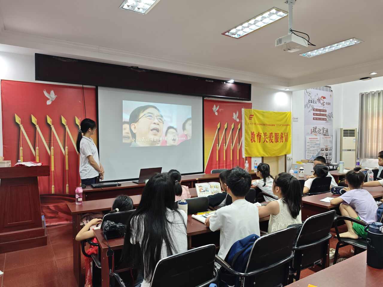 W(xu)Ժ̹W(xu)ԺǻnÌ`Fи^(q)r`վ_չۇ}nû