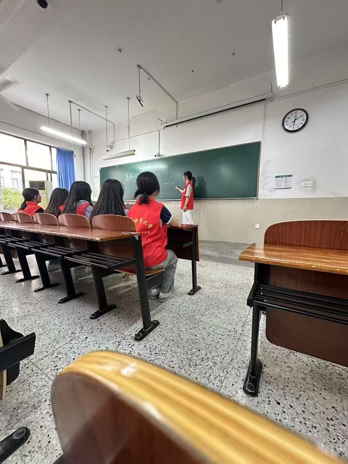 W(xu)cϿƌW(xu)W(xu)Ժekl(xing)sഺN-l(xing)н𡱭h(hun)(sh)`(dng)