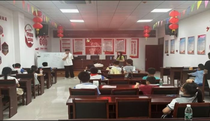 Փ֮c(din)l(xing) ഺl(f)չW(xu)Ӹ~(zhn)ͬĴ_(ki)չڌ(sh)`(dng)